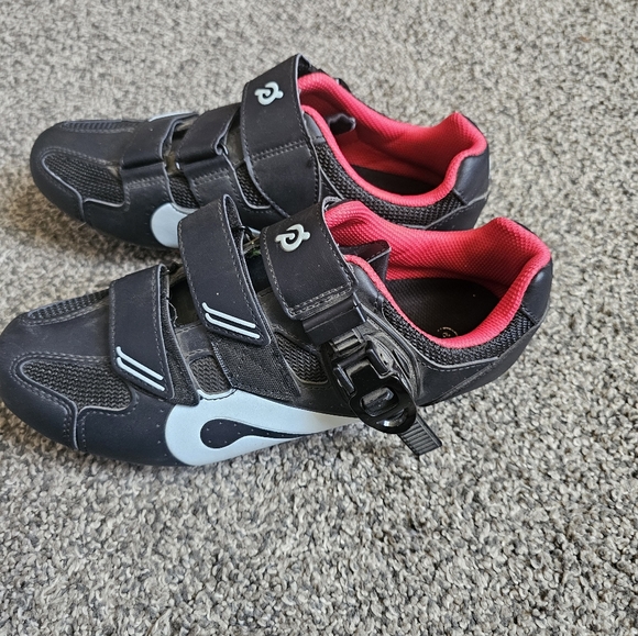 Peloton Cycling Shoes Women's Size 39 Black Red EXCELLENT CONDITION - Picture 3 of 8
